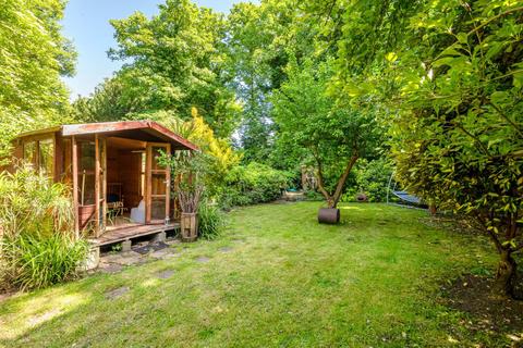 58b Thicket Road, London, SE20 8DR