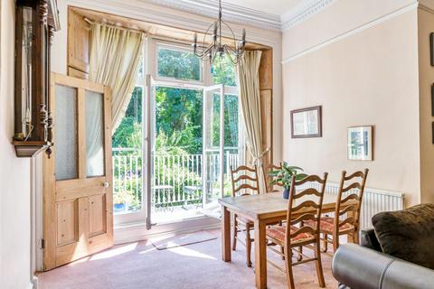 58b Thicket Road, London, SE20 8DR