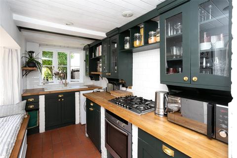 17 Park Road, Bushey, WD23 3EE
