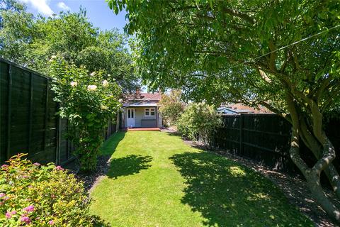 17 Park Road, Bushey, WD23 3EE
