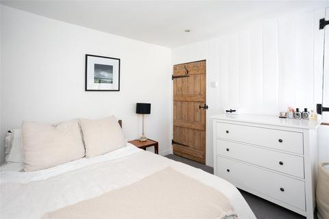 17 Park Road, Bushey, WD23 3EE