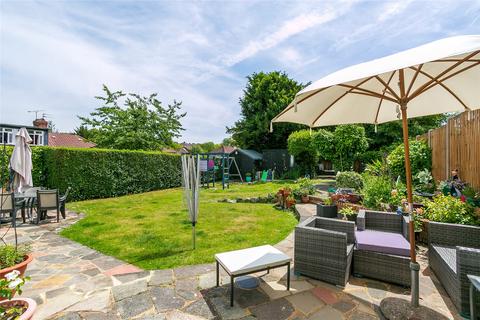 34 Richmond Gardens, Harrow, HA3 6AJ