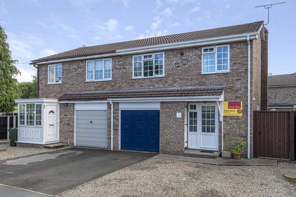Craven Arms, Shropshire, SY7 3 bed semidetached house for sale £230,000