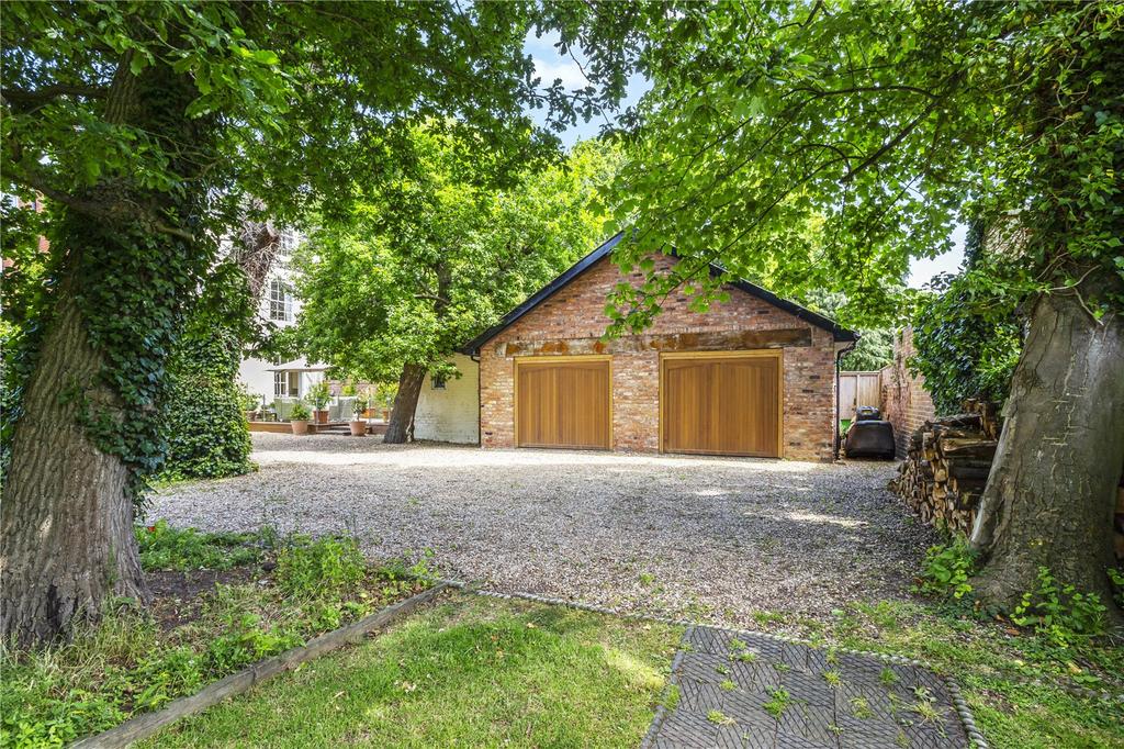 Double Garage