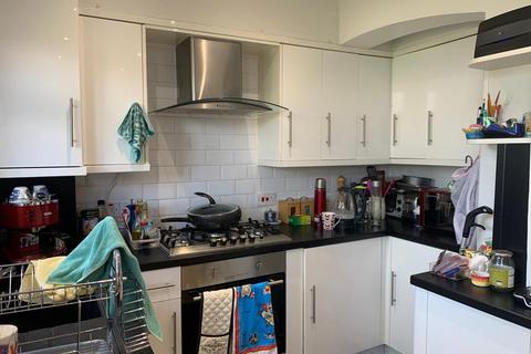 House share to rent - Park View Crescent, Friern Barnet, N11
