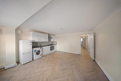 2 bedroom apartment to rent, North Street, Bexleyheath, DA7