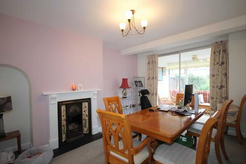 221 Aragon Road, Morden, SM4 4QW