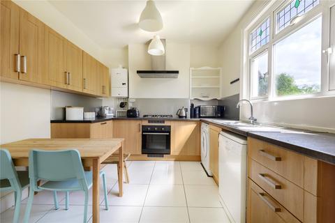 239b Baring Road, London, SE12 0BE