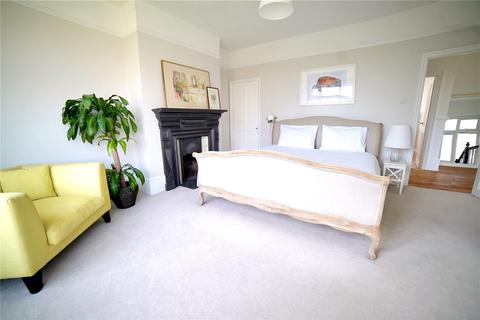 239b Baring Road, London, SE12 0BE