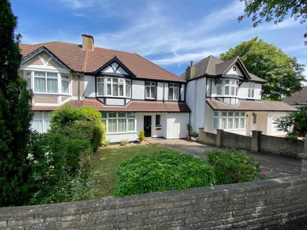 Dalmeny Road, Carshalton 4 bed semidetached house £825,000