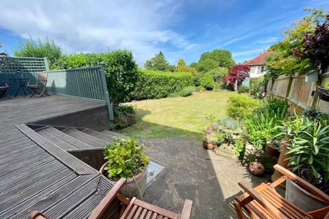 61 Dalmeny Road, Carshalton, SM5 4PW