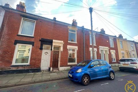 2 bedroom terraced house to rent, Penhale Road, Portsmouth