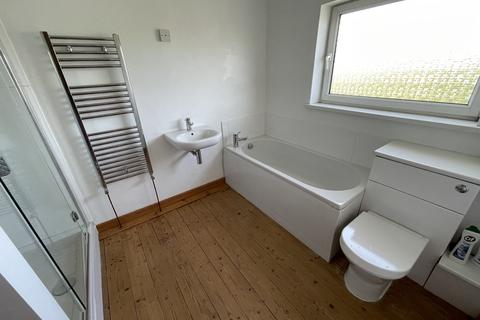 3 Bron Gwendraeth, Pontyates, Llanelli, SA15 5UA