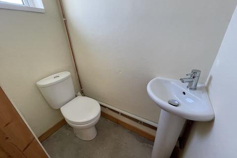 3 Bron Gwendraeth, Pontyates, Llanelli, SA15 5UA