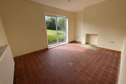 3 Bron Gwendraeth, Pontyates, Llanelli, SA15 5UA