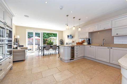 5 bedroom townhouse for sale - Old Bakery Row, Old Bakery Gardens, Chichester, West Sussex, PO19