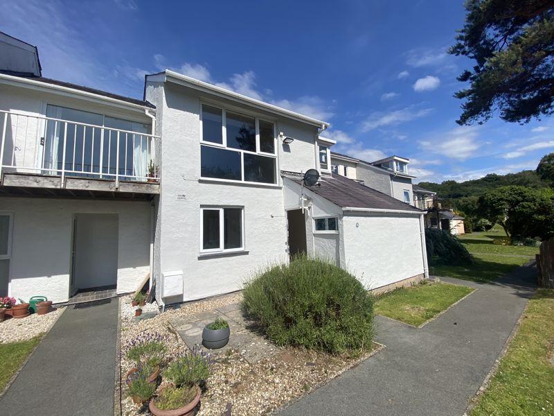 Y Felinheli, Gwynedd 2 bed terraced house for sale £129,950