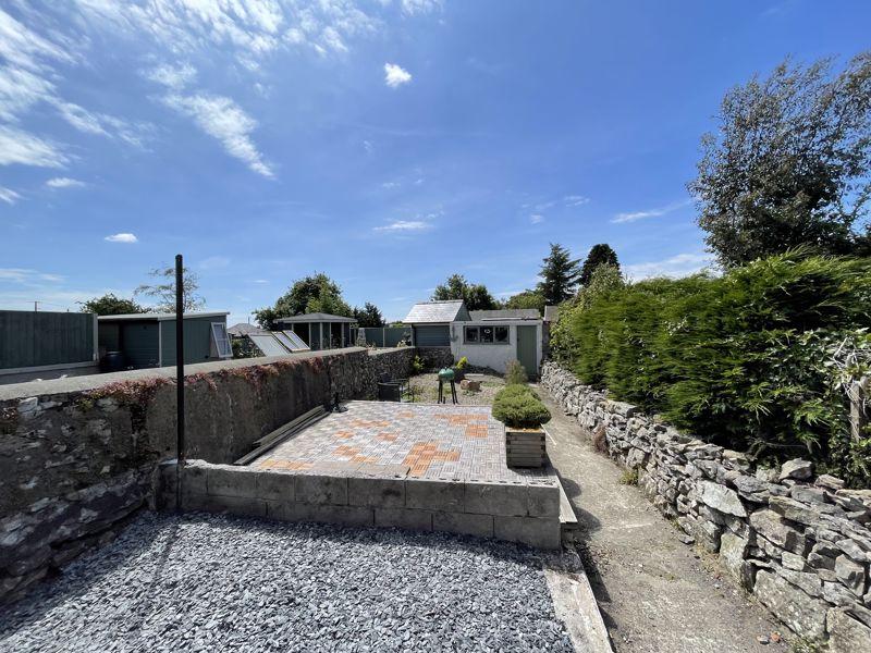 Llanbedrgoch, Anglesey 2 bed terraced house £695 pcm (£160 pw)