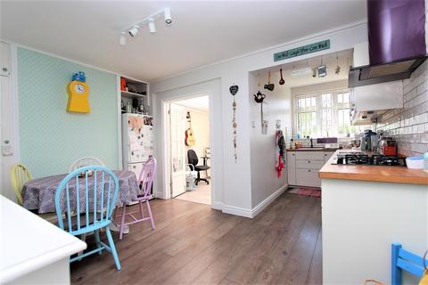 45 Waltham Way, London, E4 8HD