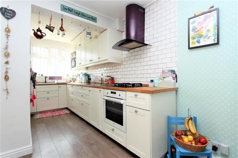 45 Waltham Way, London, E4 8HD