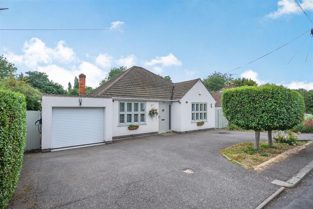 The Riddings, Coventry 3 bed detached bungalow £600,000