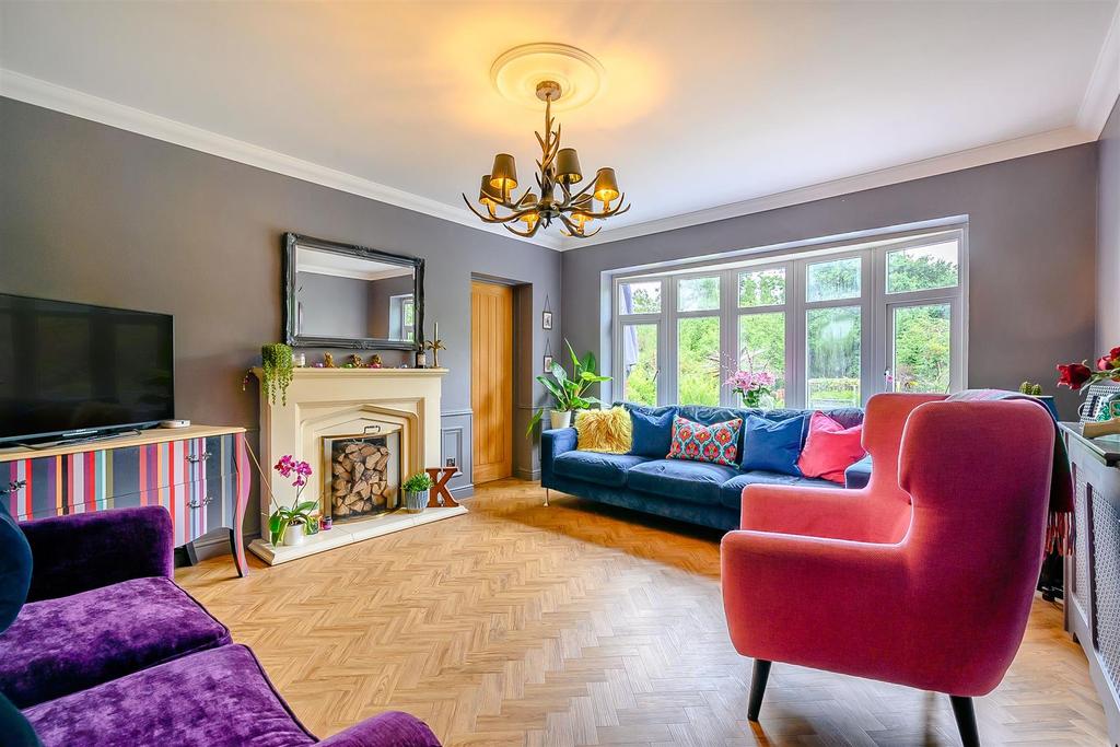 The Riddings, Coventry 3 bed detached bungalow £600,000