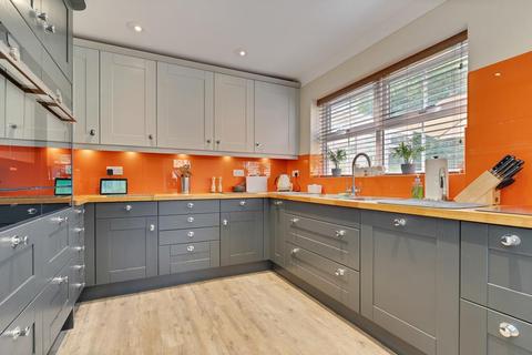 1 Brambling Walk, Rippingale, Bourne, PE10 0WB