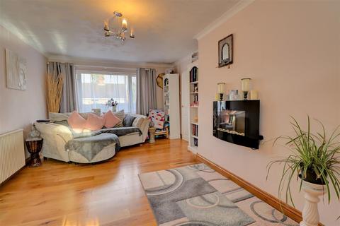 2 bedroom bungalow for sale - Jeffs Close, Lower Brailes, Warwickshire