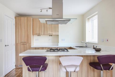 6 Aurum Close, Whitstable, CT5 3FN