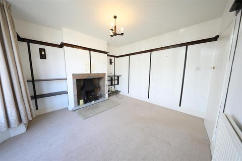 3 bedroom semi-detached house for sale - Silverdale Road, Hull