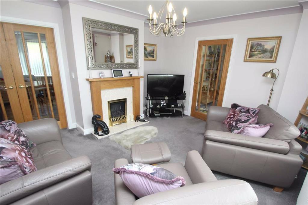 Quinta Fields, Weston Rhyn 3 bed detached bungalow £350,000