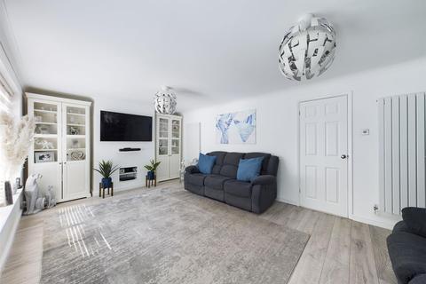 7 Limetree Close, Chatham, ME5 0DR