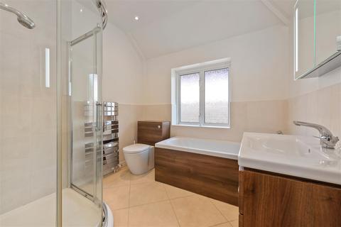 Shannon House Kings Road, Ascot, SL5 9AB