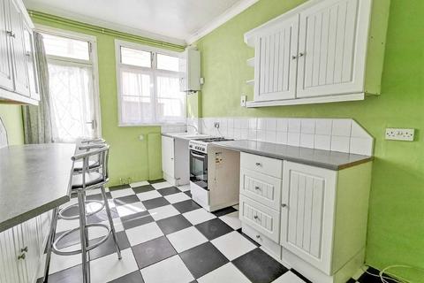 136b Boston Avenue, Southend-on-sea, SS2 6JE