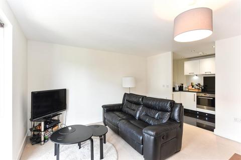 14 Shingly Place, London, E4 6AE