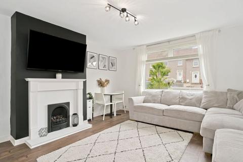 3 bedroom ground floor flat for sale - 58 Parkgrove Crescent, Edinburgh, EH4 7RP