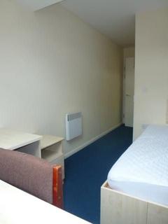 House share to rent, Room 3, Flat12 , 6b Gwennyth Street, Cardiff