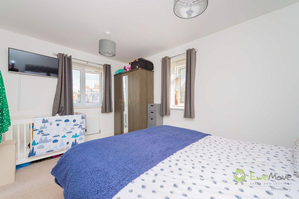 Bedroom 1 (Double)