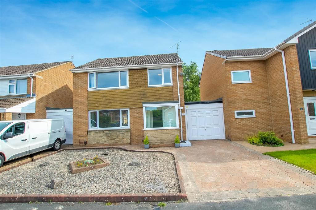 Westfield Drive, Darlington 3 bed semidetached house £250,000