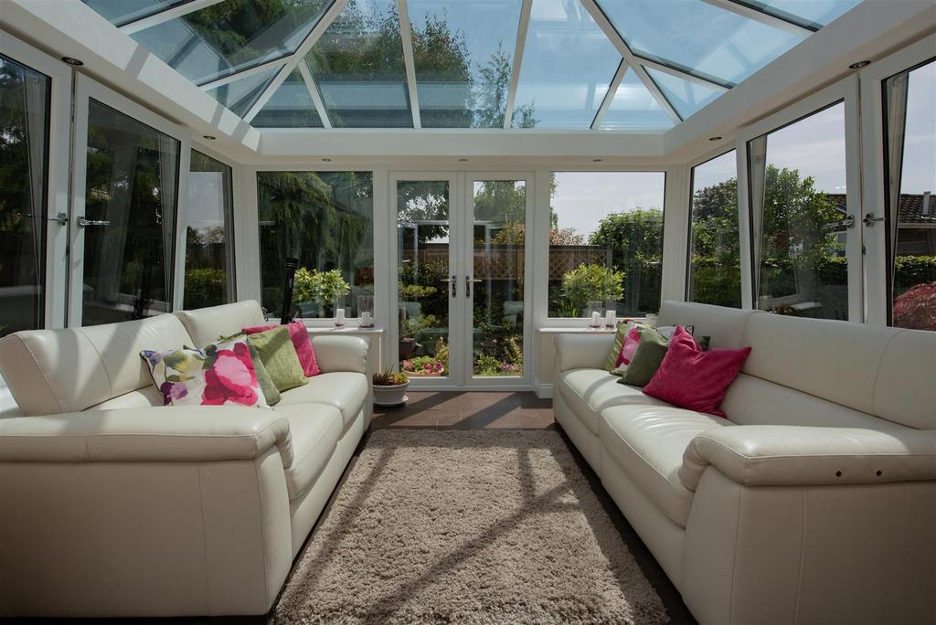 Millers Croft, Copmanthorpe, York 4 bed detached house £695,000