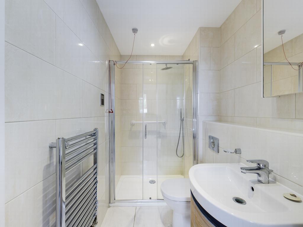 En Suite Shower