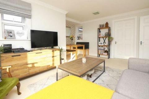 2 bedroom apartment to rent, Windsor Drive,  Wallingford,  OX10