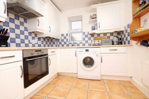2 bedroom apartment to rent, Windsor Drive,  Wallingford,  OX10
