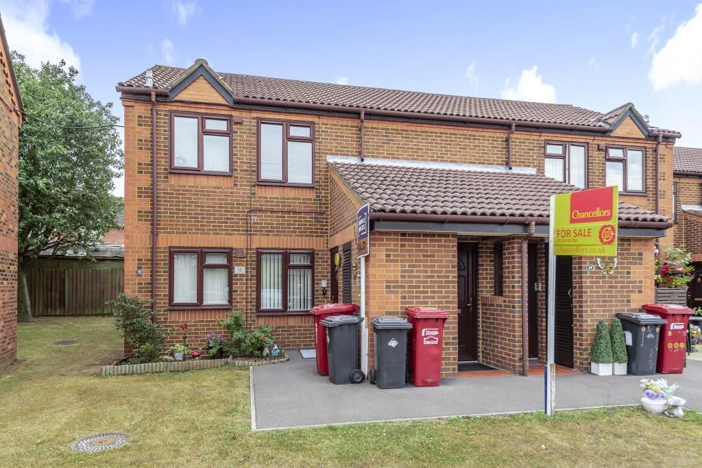 Cippenham, Slough, Berkshire, SL1 1 bed flat for sale £105,000