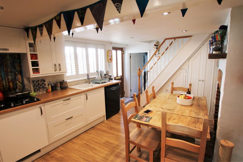 Kitchen - dining room