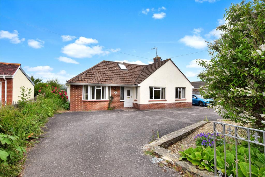 Yelland Road, Fremington, Barnstaple, EX31 3 bed bungalow for sale £