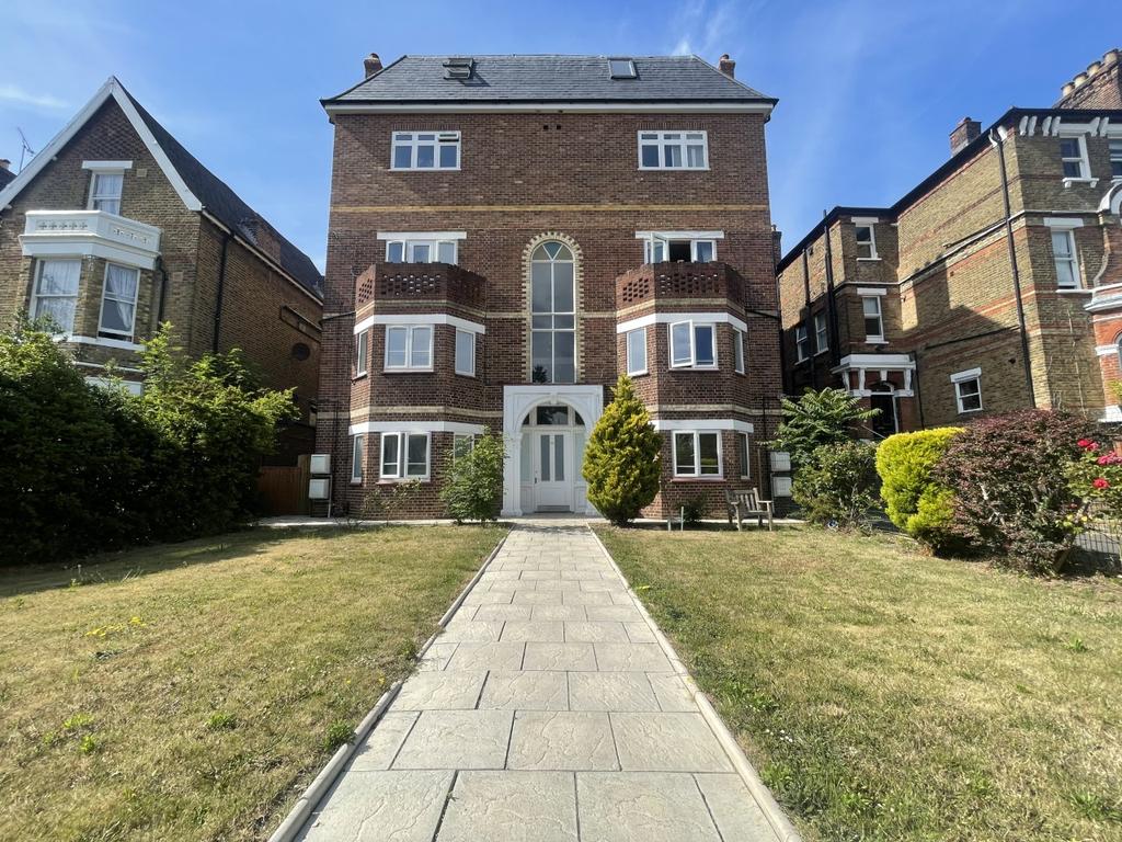 Mattock Lane, Ealing, London, w5 1 bed flat £475,000