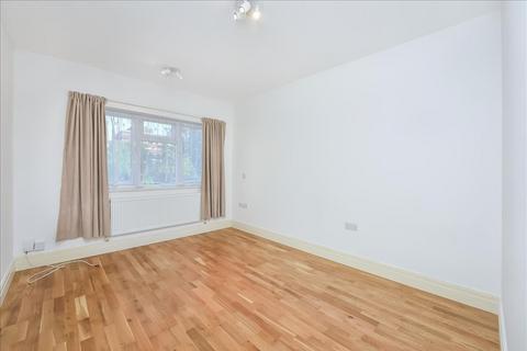 1 bedroom flat for sale, Mattock Lane, Ealing, London, W5