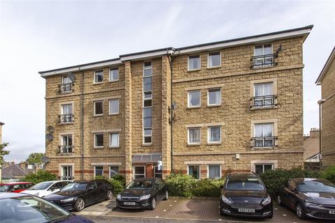 3 bedroom flat to rent, Dryden Gait, Edinburgh, EH7