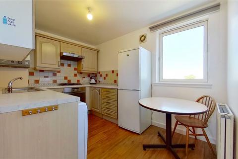 3 bedroom flat to rent, Dryden Gait, Edinburgh, EH7